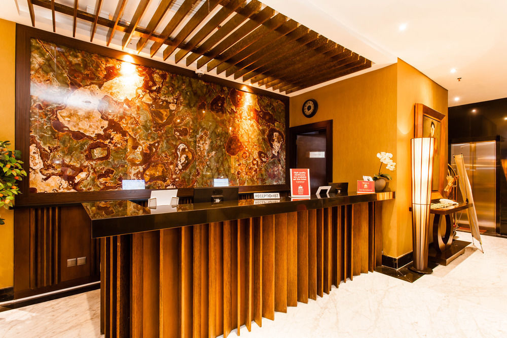 Rumah tetamu Reddoorz Near Blok M Jakarta